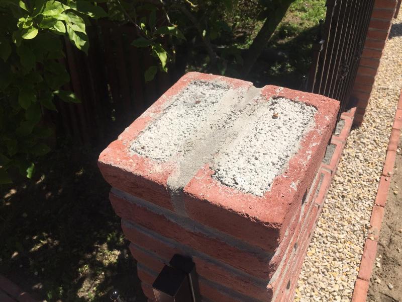 Rusztikus nagymret betontgla zsaluk tglavrs